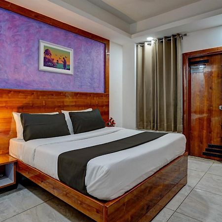 Hotel Hight Krone A Family Hotel Near Igi Airport Delhi New Delhi Exterior foto