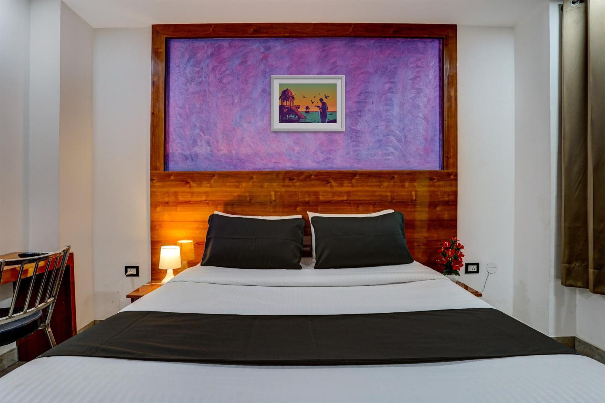 Hotel Hight Krone A Family Hotel Near Igi Airport Delhi New Delhi Exterior foto