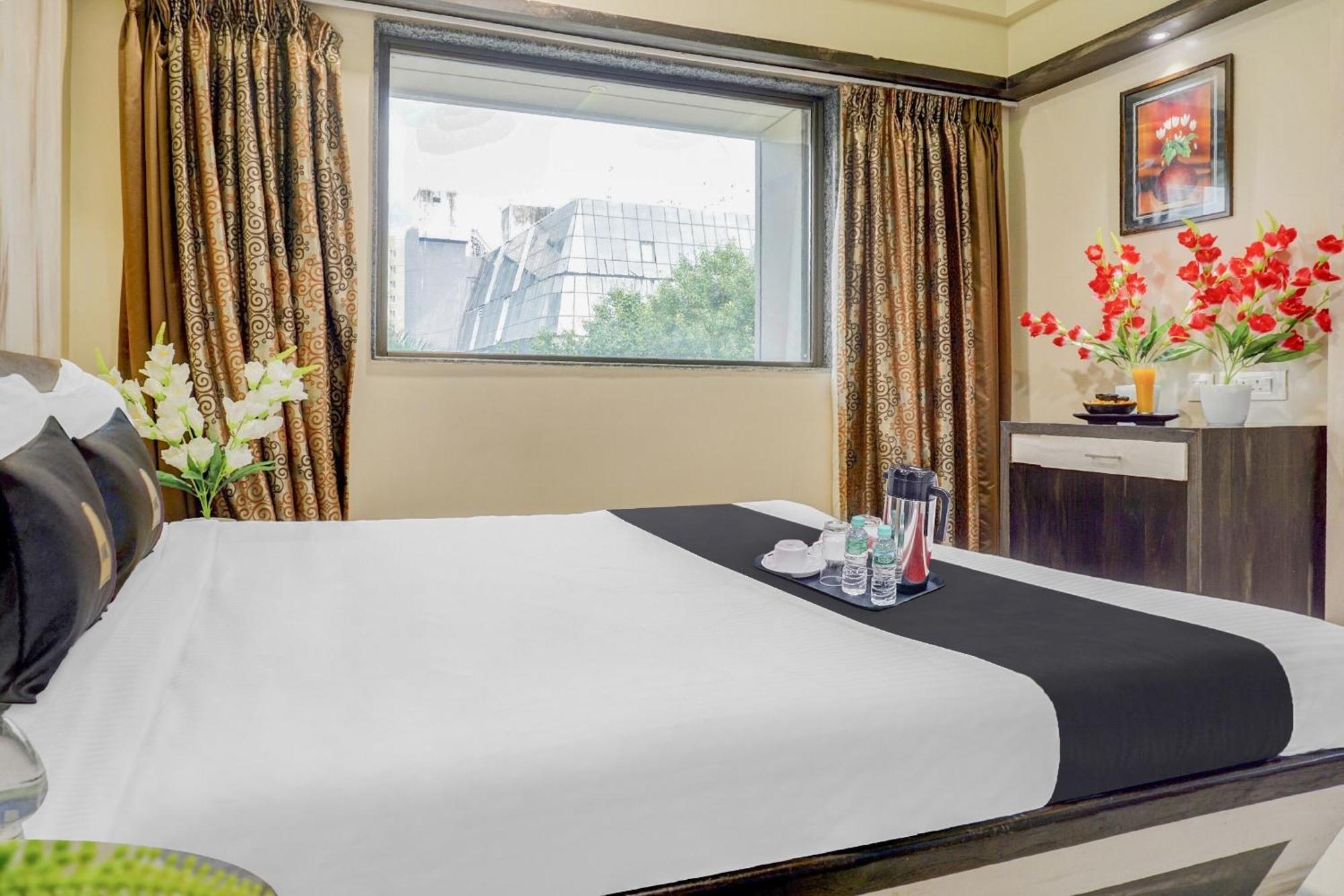 Hotel Hight Krone A Family Hotel Near Igi Airport Delhi New Delhi Exterior foto